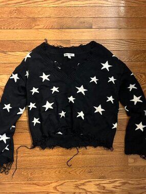 Wild Honey Women's Black and White distressed star sweater size small